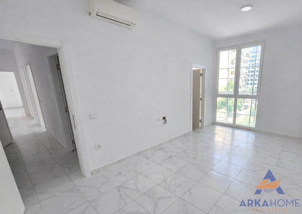 FOR SALE APARTMENT 3+1+BALCONY "NEAR SQUARE 21 COMPLEX, ADJACENT TO CORNER RESIDENCE" 327,500 EURO