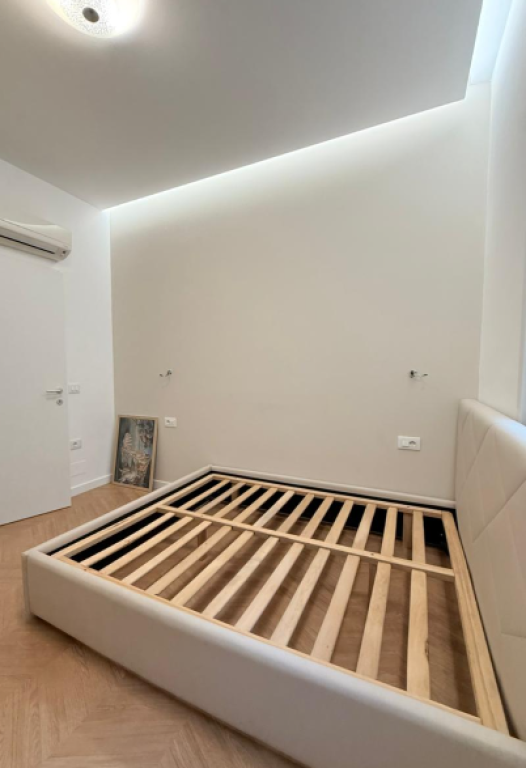 🏡 Apartament 2+1 me Qira – Liqeni i Thatë