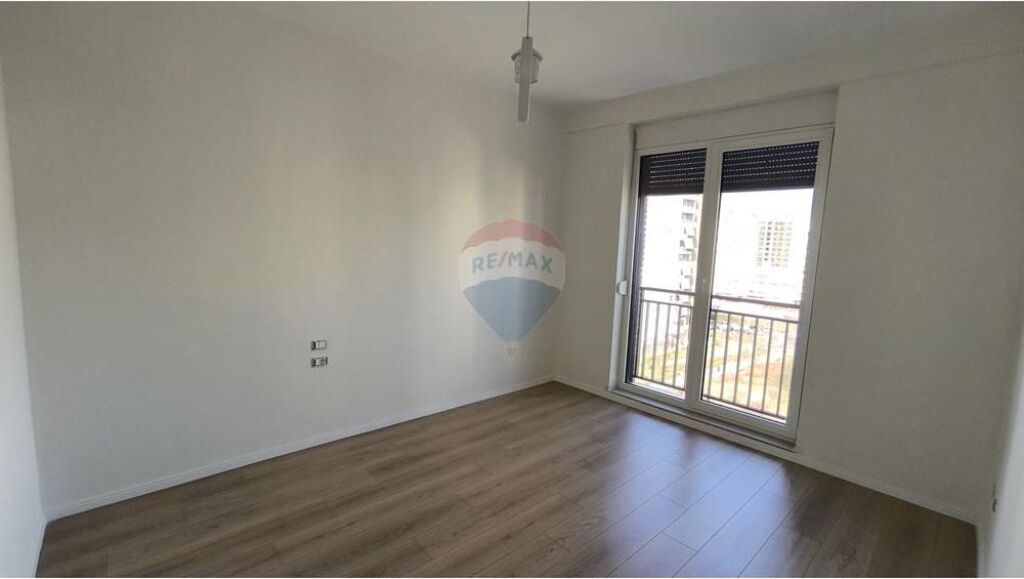 Appartamento - In Affitto - Ex Campo di Aviazione, Tirana