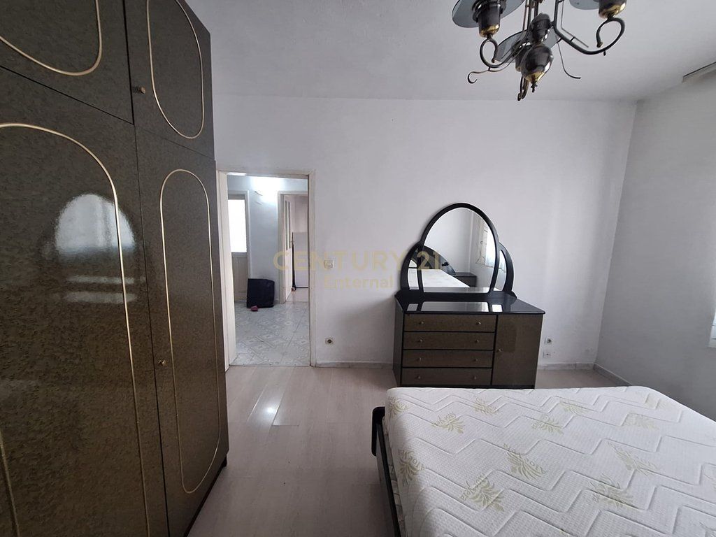 Ali Demi - Shitet 2+1 Prane fushes se Ali Demit 63m2