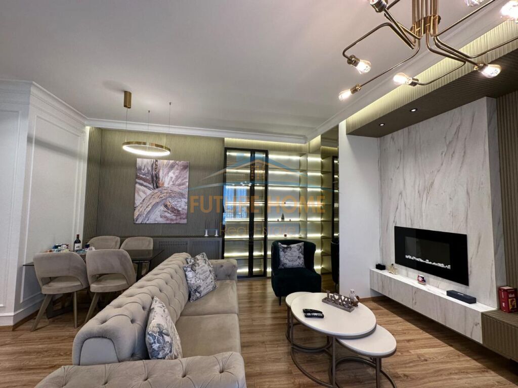 Affitto, Appartamento 2+1+parcheggio, Park Gate!
