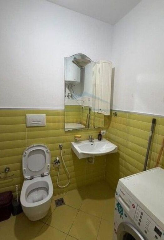 Qera, Apartament 2+1, "Mesaplik", Unaze e Re, Tirane.