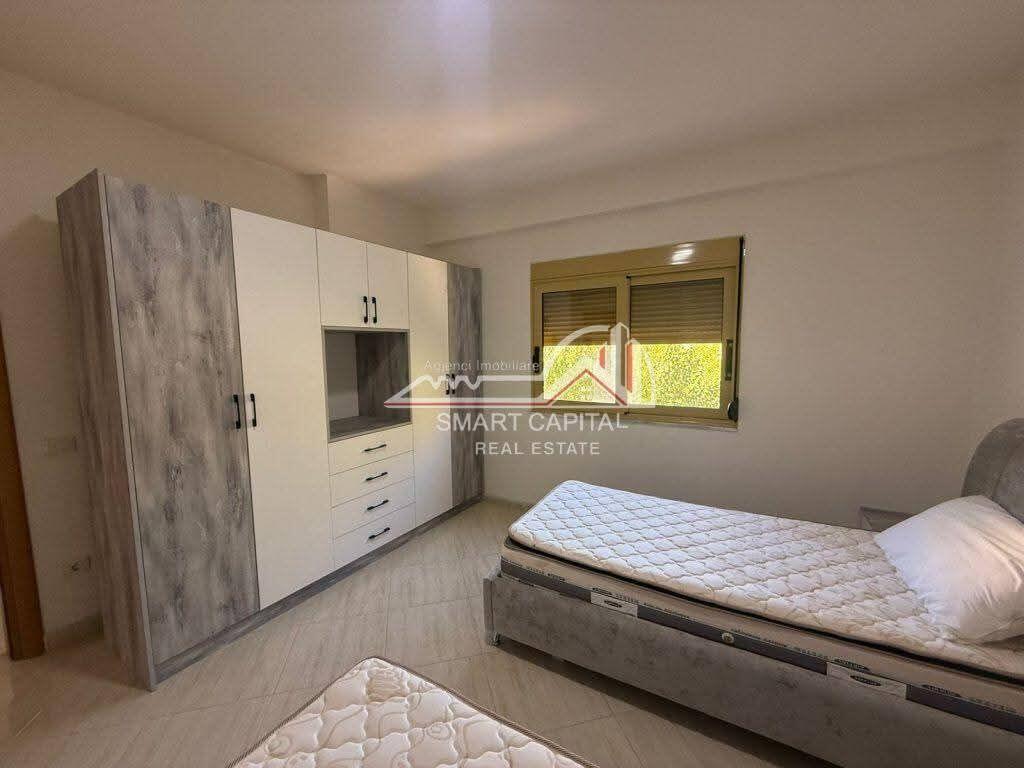 JEPET ME QIRA APARTAMENT 2+1 MBAS KFC VLORE!!