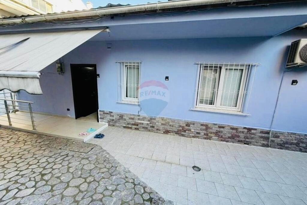 📍Apartment 1+1 and two parking spaces for rent Fresk