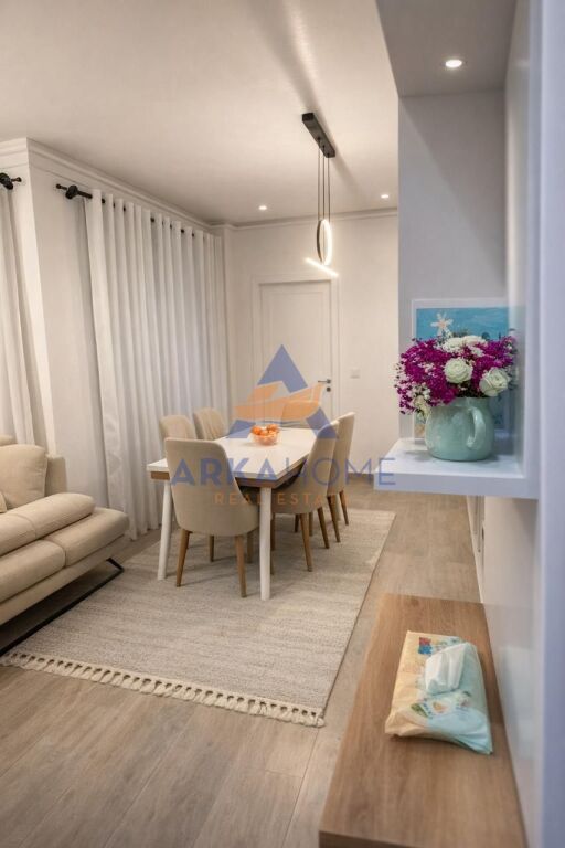 FOR SALE APARTMENT 1+1+BALCONY "NEAR GOLDEN PARK AMERIKAN 3" 14000000 LEKE