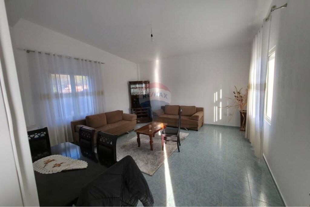 Private House for Sale in Ndroq