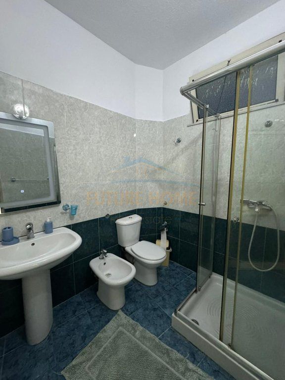 Qera, Apartament 1+1 , Rruga e Barrikadave, Tirane