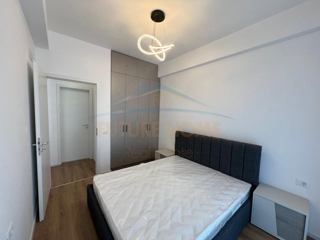 Shitet, Apartament 1+1, OXA, Fresku, Tirane.
