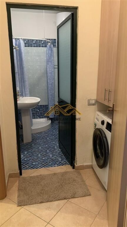SHITET APARTAMENT 1+1 PRANE GRANDE BLUE FAFA!