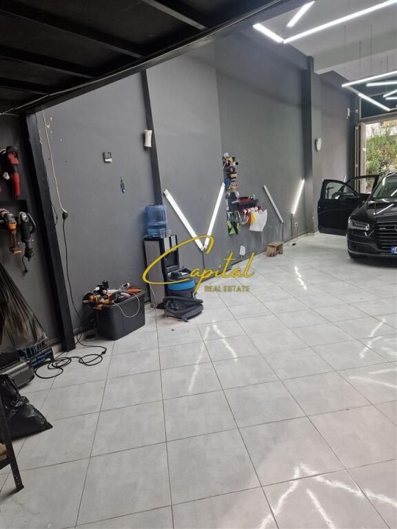 BUSINESS PREMISES FOR SALE 76 M2 ASTIR 180,000 EURO