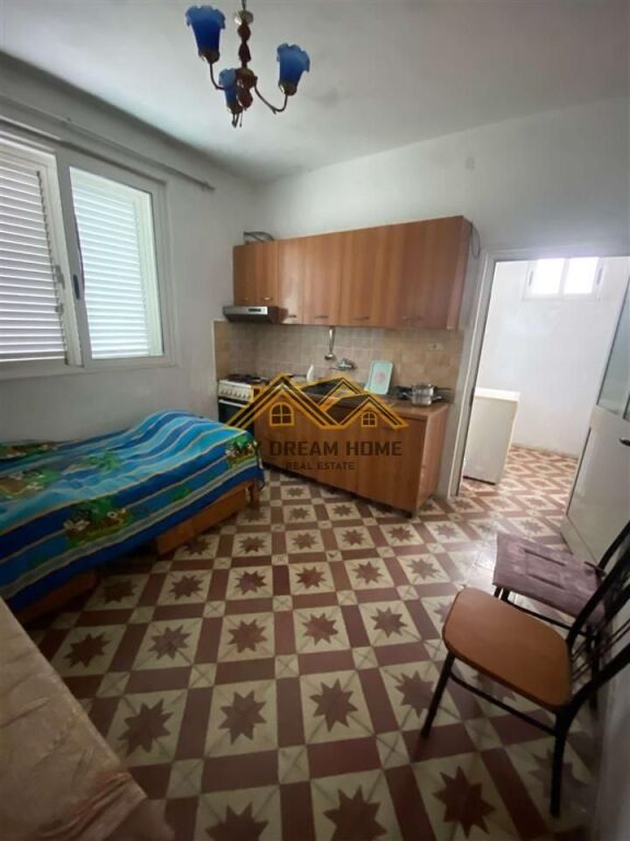PRIVATE HOUSE FOR SALE NEAR THE COURT, DURRES!