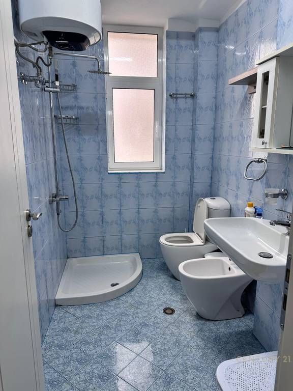 FOR RENT 2+1 APARTMENT NEAR VASIL SHANTO !