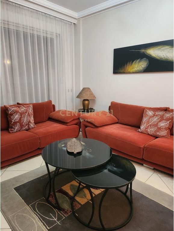 Apartment 2+1+2T for rent in the Blloku area
