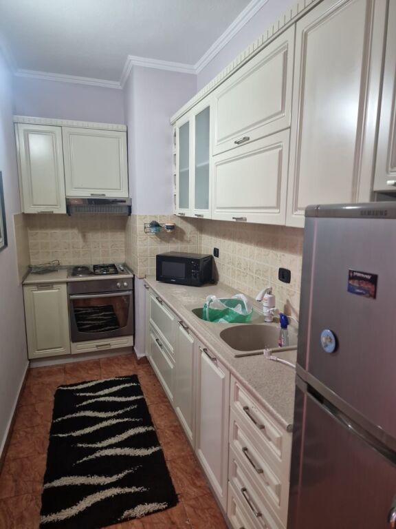 2+1,furnished Dritan Hoxha street, Laprake, 500 euros