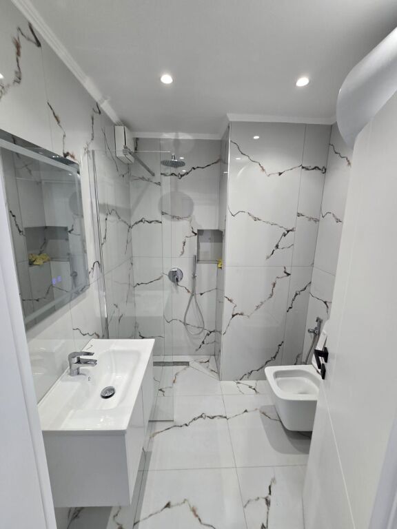 SHITET APARTAMENT 1+1 ALI DEMI 10.800.000 LEKE