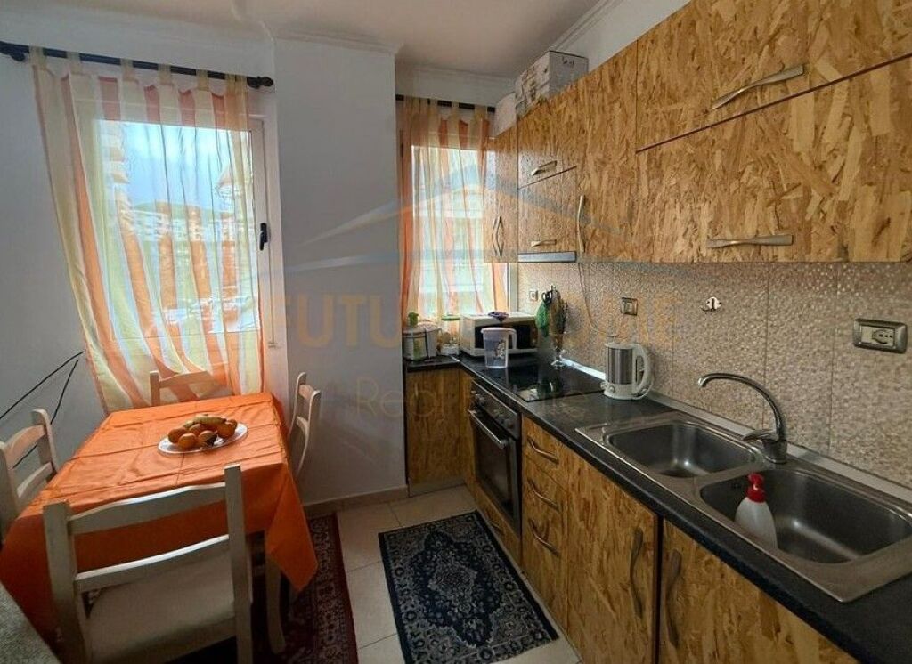 Rent, Apartment 2+1+2Block, Fresku, Tirane.