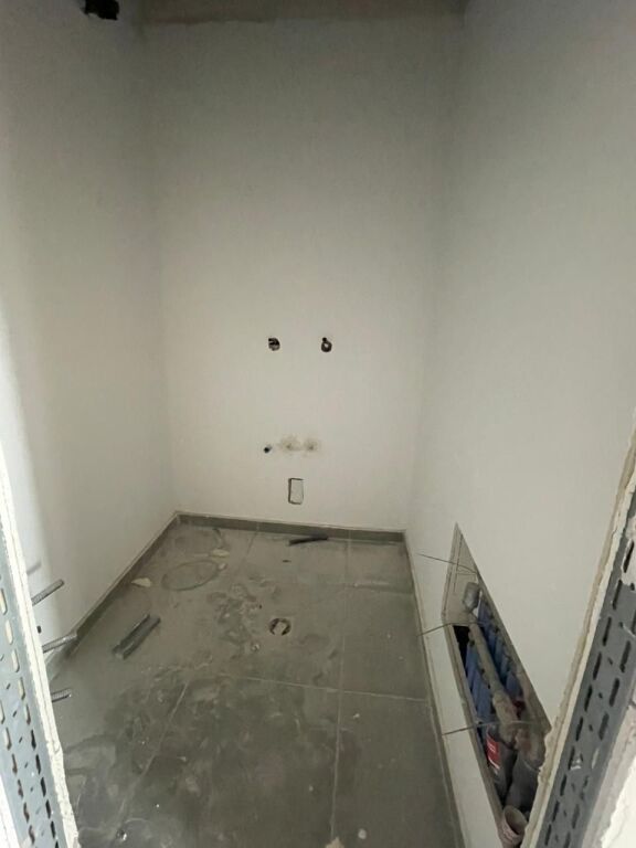 📌 APARTMENT 1+1 + LAUNDRY FOR SALE – DOWNTOWN ONE