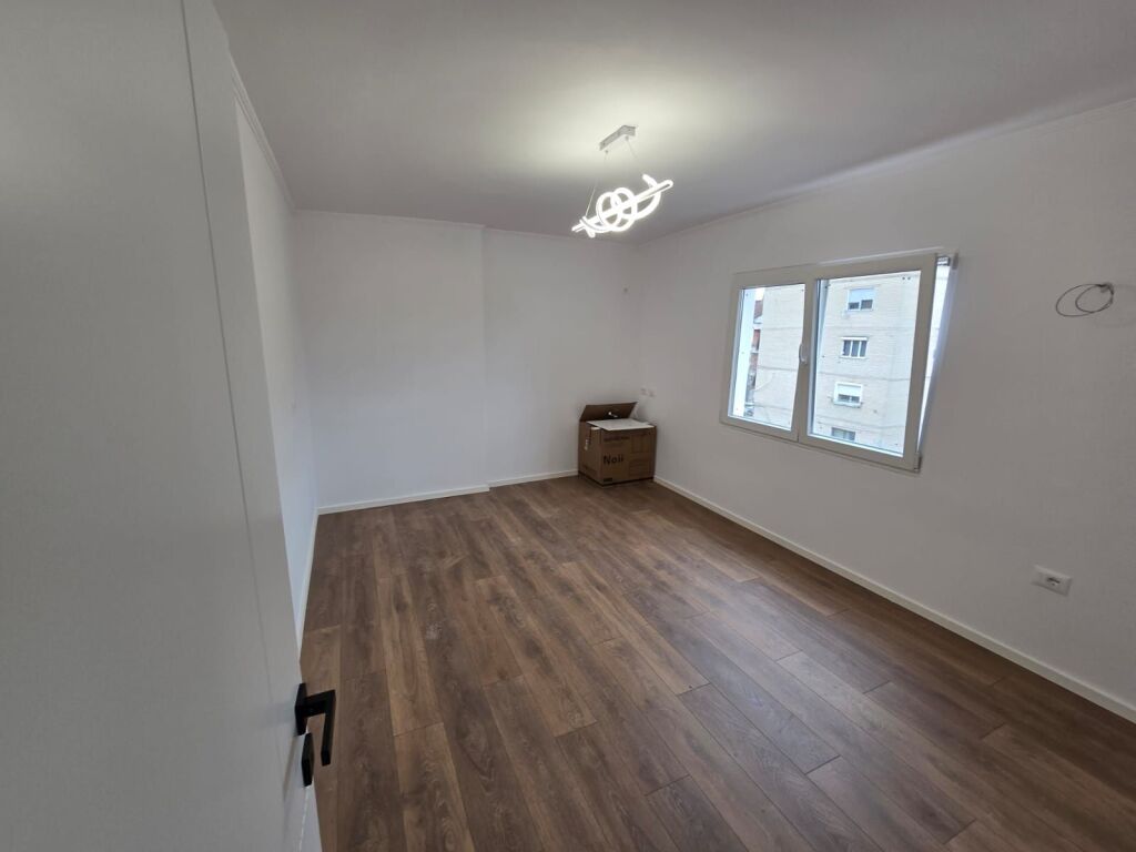 SHITET APARTAMENT 1+1 ALI DEMI 10.800.000 LEKE