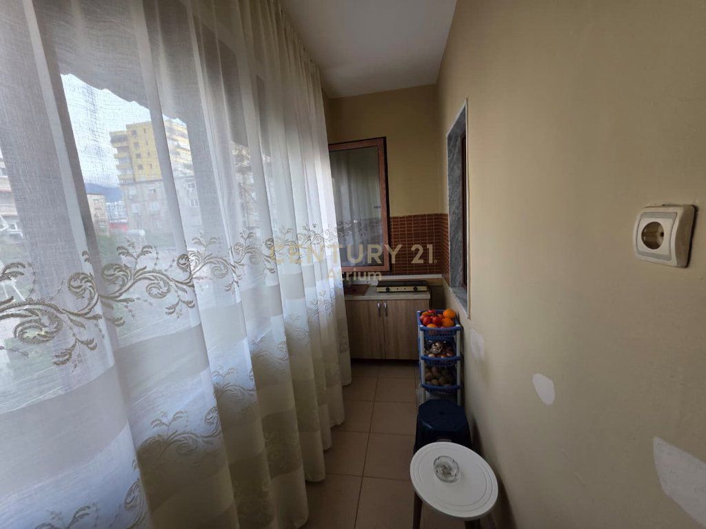 SHITET APARTAMENT 1+1 NE ZONEN E PORCELANIT (MBRAPA U.E.T)