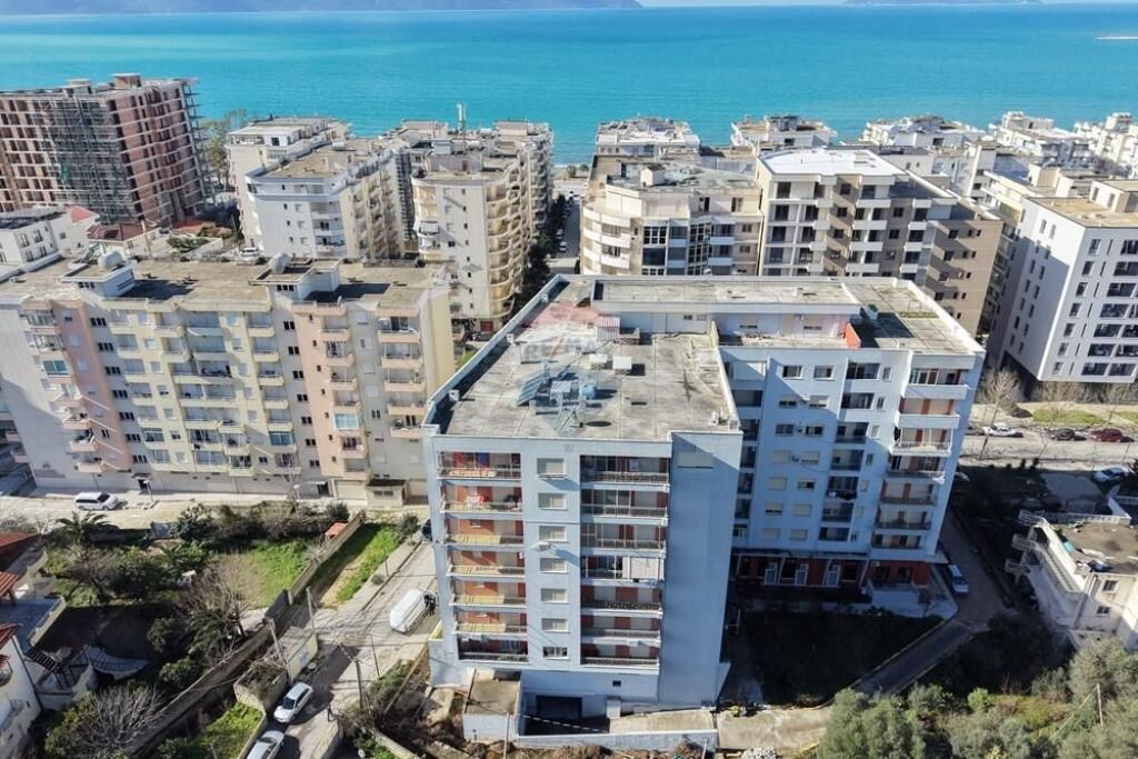 🏖️ Apartment 1+1 for sale– Lungo Mare, Vlorë