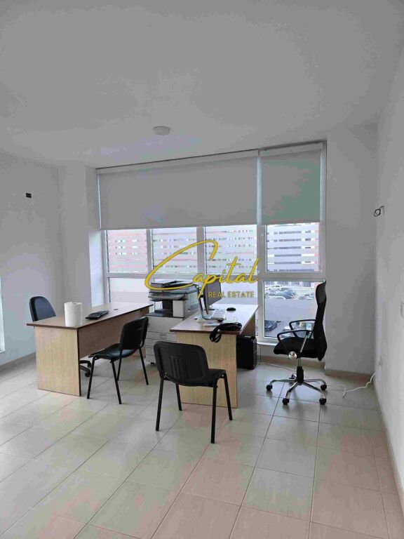 UFFICIO IN AFFITTO 65 M2 NUOVO BOULEVARD 50.000 LEKE