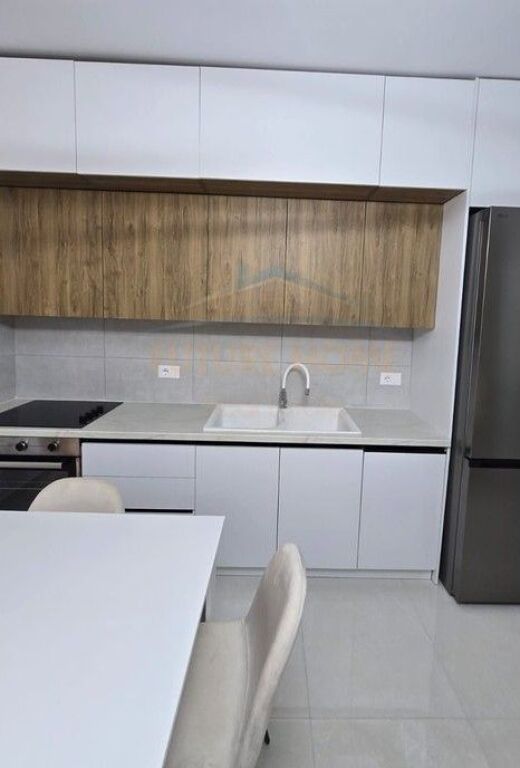 Rent, Apartment 2+1+2, Ali Demi, Tirana.