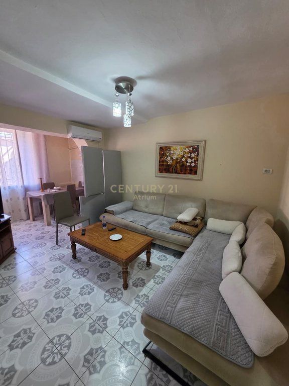FOR RENT 2+1 APARTMENT NEAR THE SCHOOL "NIKET DARDANI"