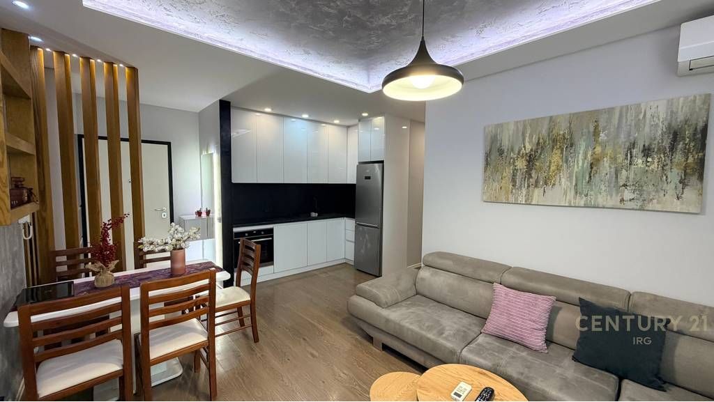 APARTAMENT 2+1+2 ME QIRA TEK FIORI DI BOSCO