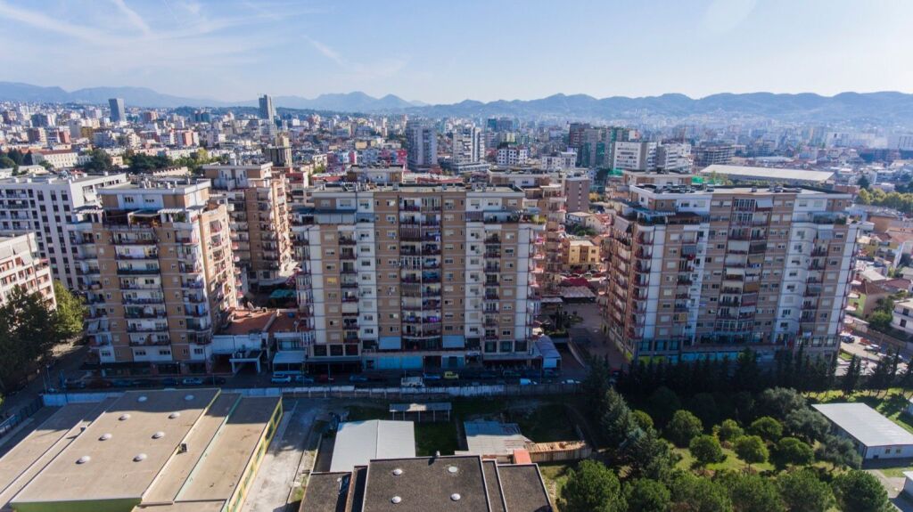 FOR SALE APARTMENT 2+1+BALCONY "KULLA E ARBERIT DON BOSKO" 15500000 LEKE