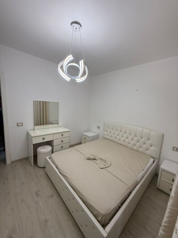 !!Jepet me Qira Apartament 1+1 – Astir, afër Vilës L!!