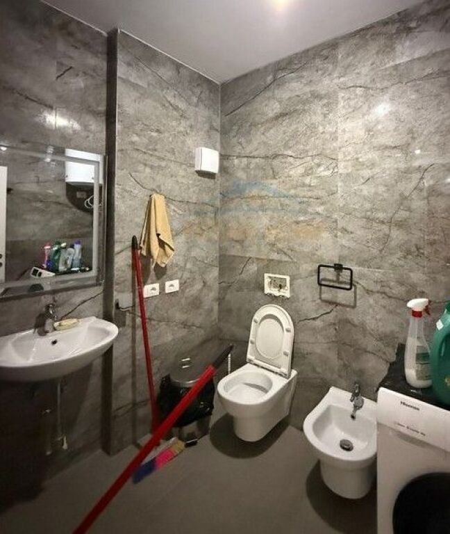 Affitto, Appartamento 2+1+Posto auto, Univers City, Tirane.