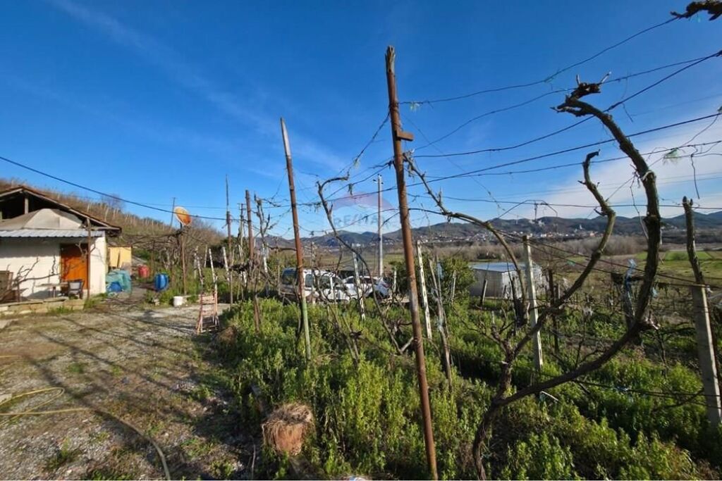 Private House for Sale in Ndroq
