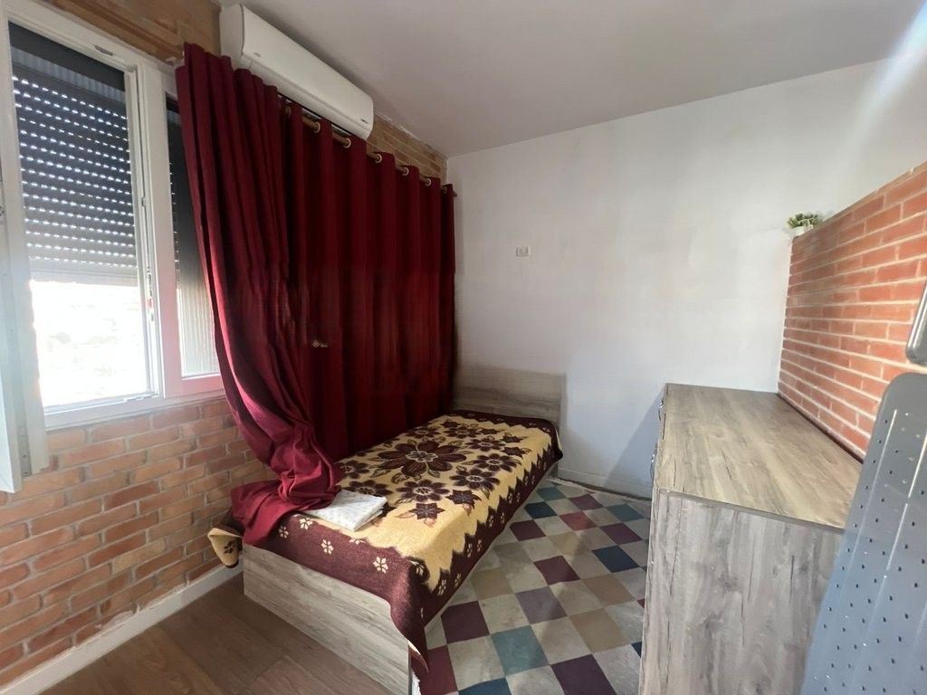 Jepet me qira apartament 2+1 prane pallateve Cabej 350 € /Muaj