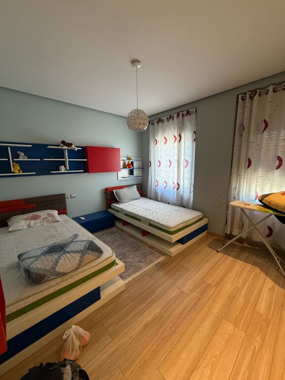 At Ring Center, a Furnished 2+1 Apartment for Rent!