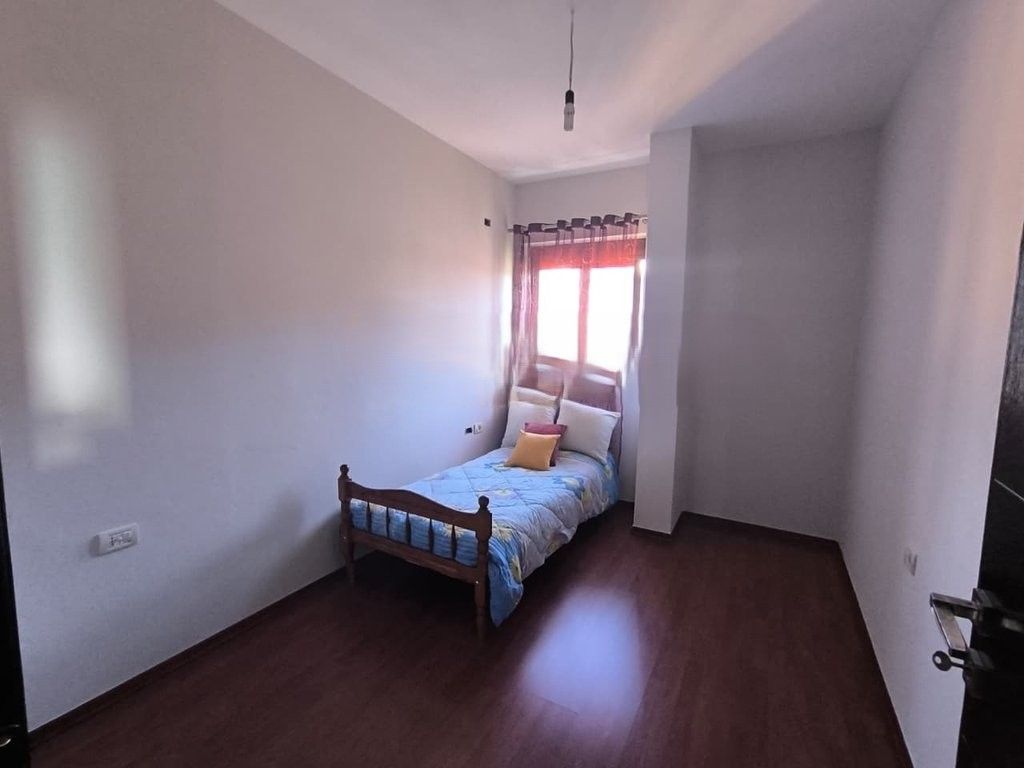 JEPET ME QIRA APARTAMENT 3+1 NE MISTO MAME! 500 € /Muaj