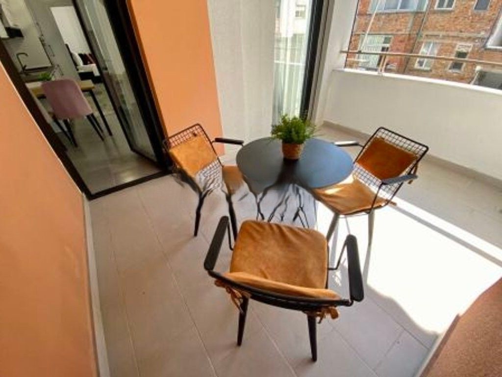 Affittiamo appartamento 1+1 a 21 Dhjetori 700 € /Mese
