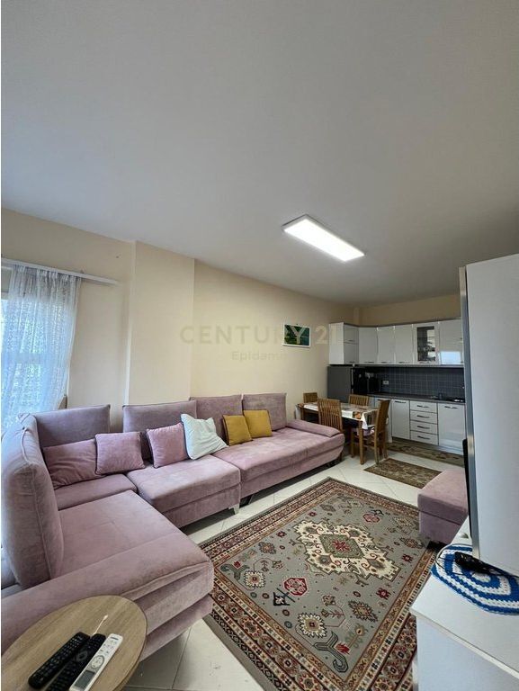 SHITET APARTAMENT TEK SHKEMBI I KAVAJES 1+1