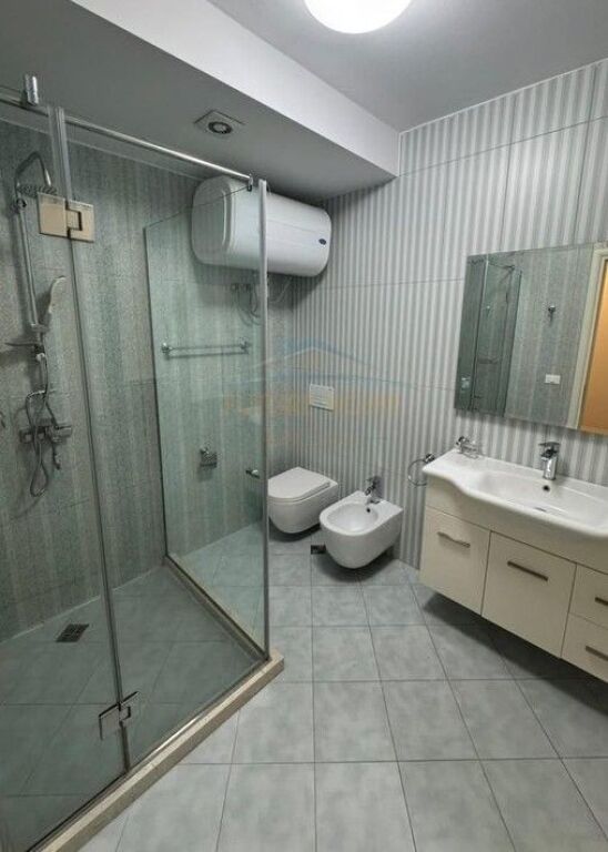 Qera, Apartament 2+1+2, Long Hill Residence, Tiranë...