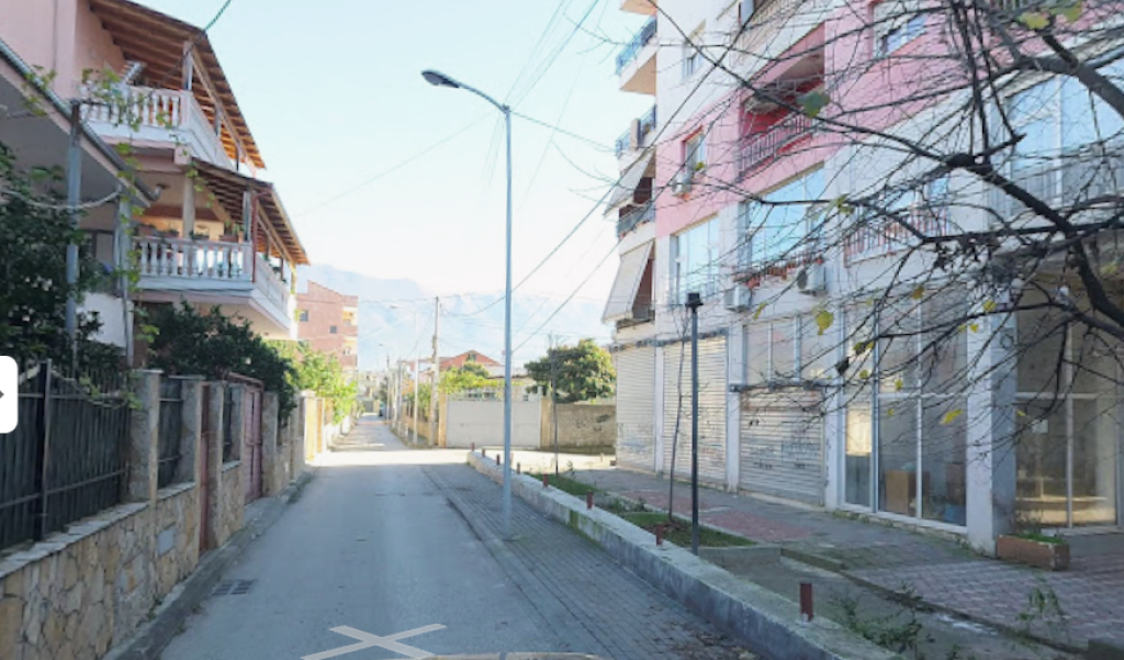 POSTO AUTO IN VENDITA IN VIA 5 MAJI