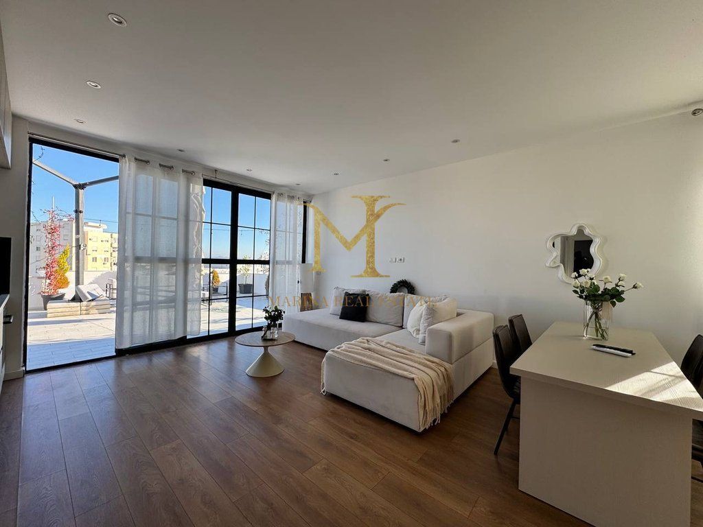Rent super apartment 2+1+2 bathrooms + large terrace in Durres
