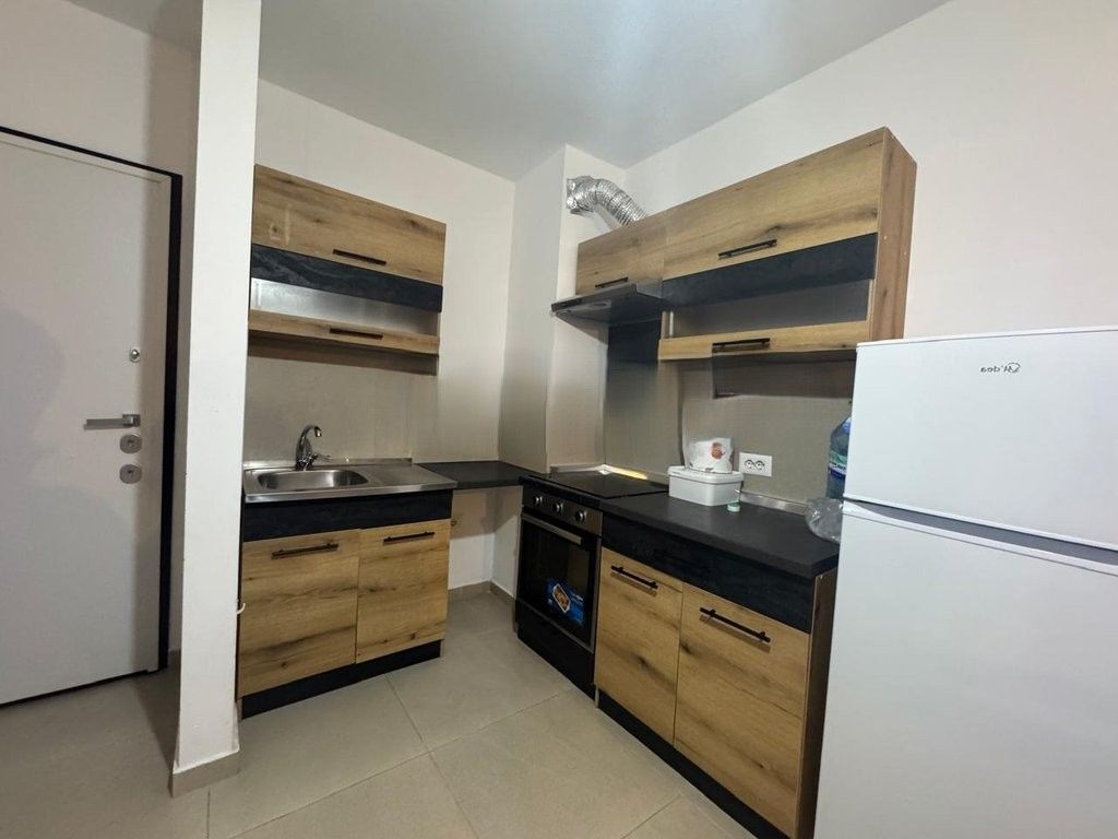 JEPET ME QIRA APARTAMENT 1+1 TE KOMPLEKSI ZIRKON 500 € /Muaj