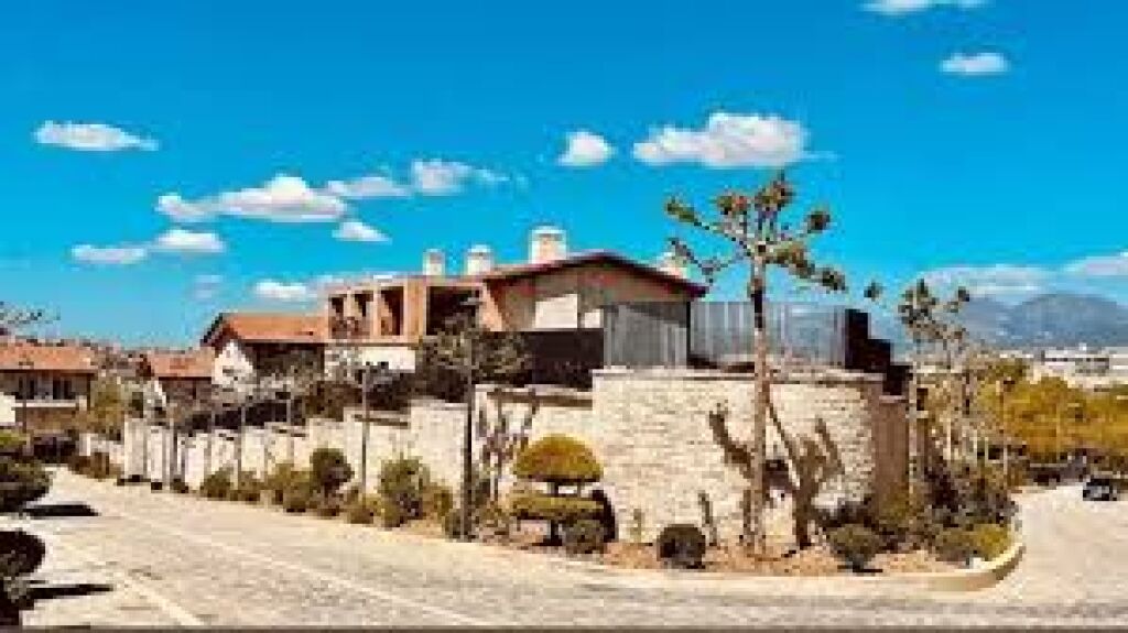 🏡 Apartment for Sale – Secret Garden Residence