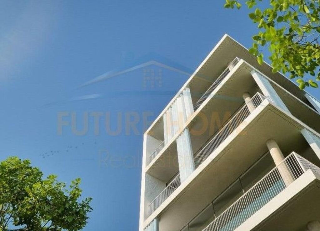 For sale, Apartment 3+1, Long Hill Residence