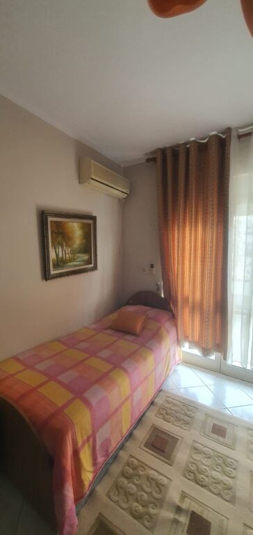 Apartament 2+1 ne kat vile Tek Fushat ne Ali Dem!