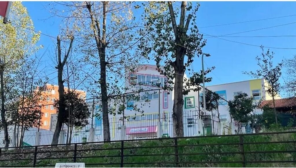 Apartament 1+1 per shitje tek Rr e Elbasanit