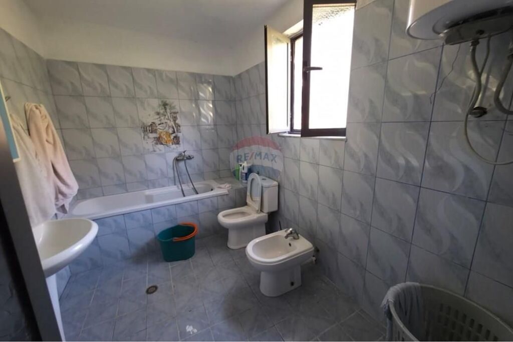 Private House for Sale in Ndroq