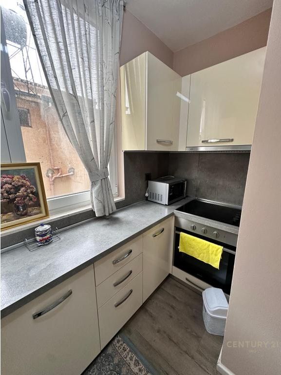 FOR RENT 2+1 APARTMENT NEAR VASIL SHANTO !