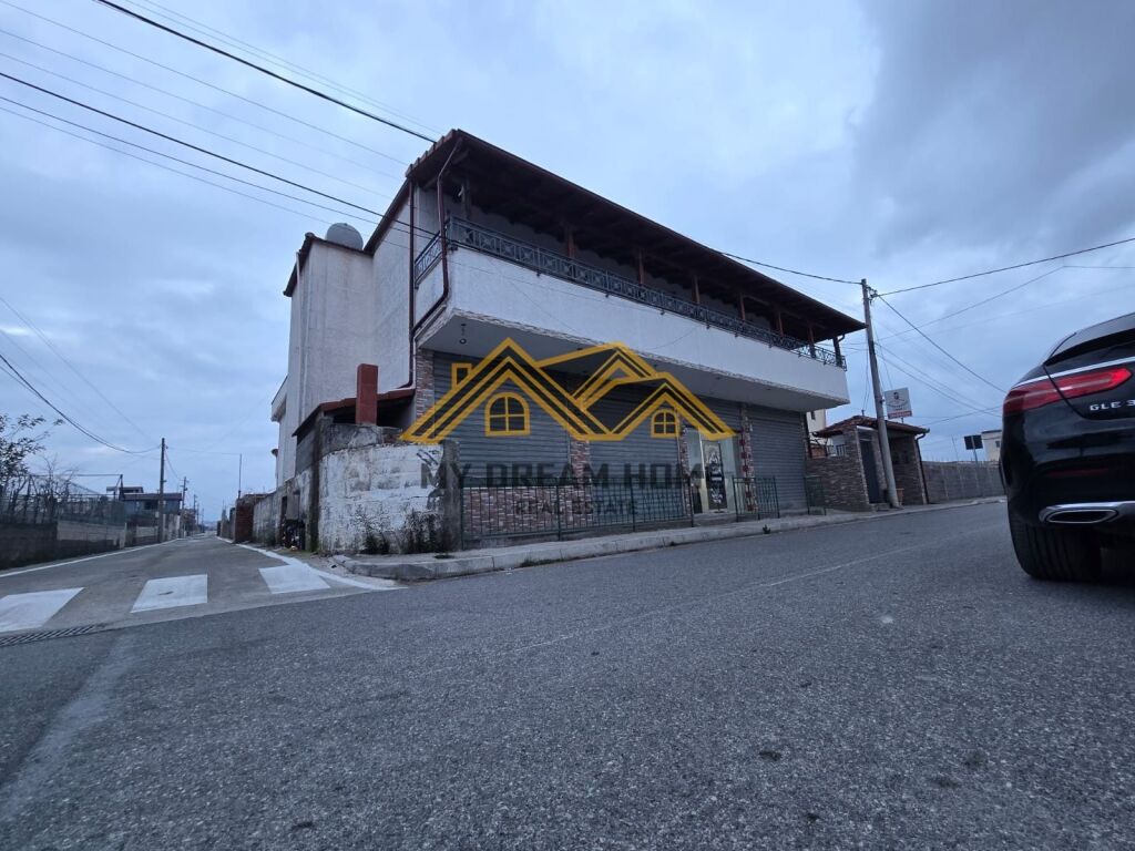 HOUSE AND 2-STORY BUSINESS UNIT FOR SALE, NEIGHBORHOOD 15, DURRES