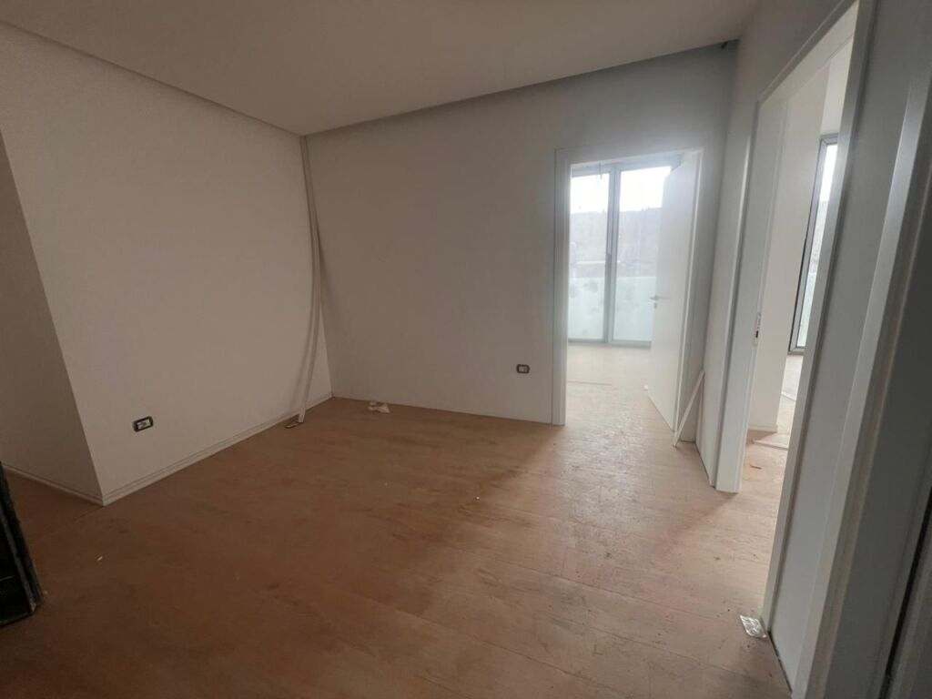Premises for rent for Clinic, Golden Gate
