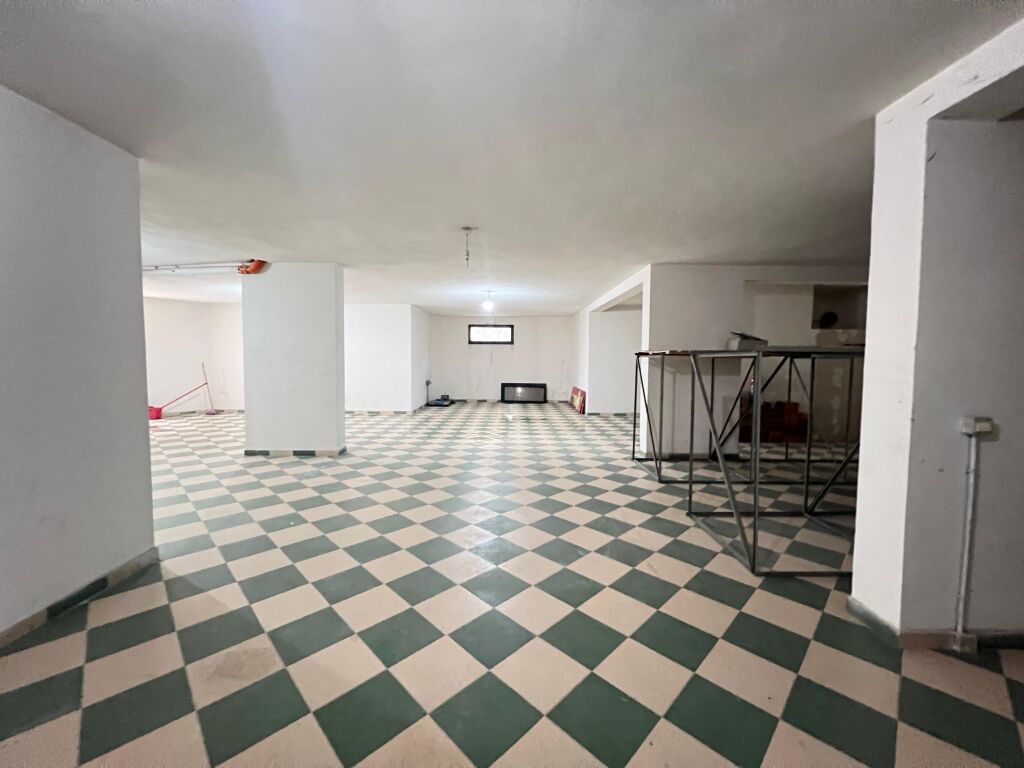 Magazzini in affitto